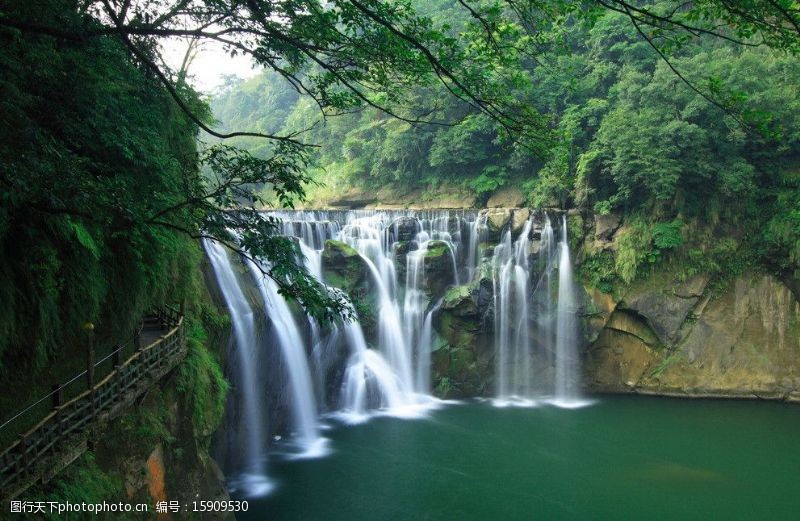 摄影山水风景瀑布图片