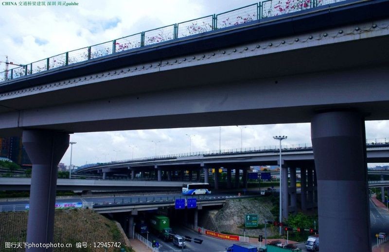 护栏柱中国桥梁繁华交通图片