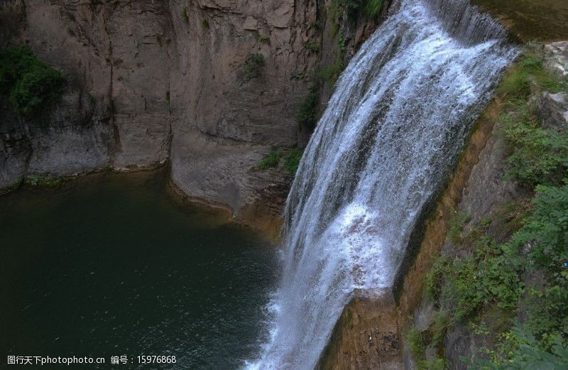 欢乐谷瀑布图片