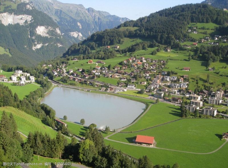 瑞士风光铁力士山脚下图片